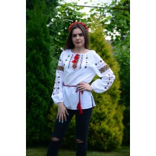Embroidered blouse "Mountain Breeze"